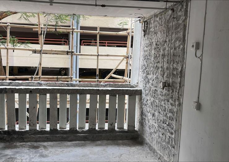 露台石屎欄河同外牆批盪